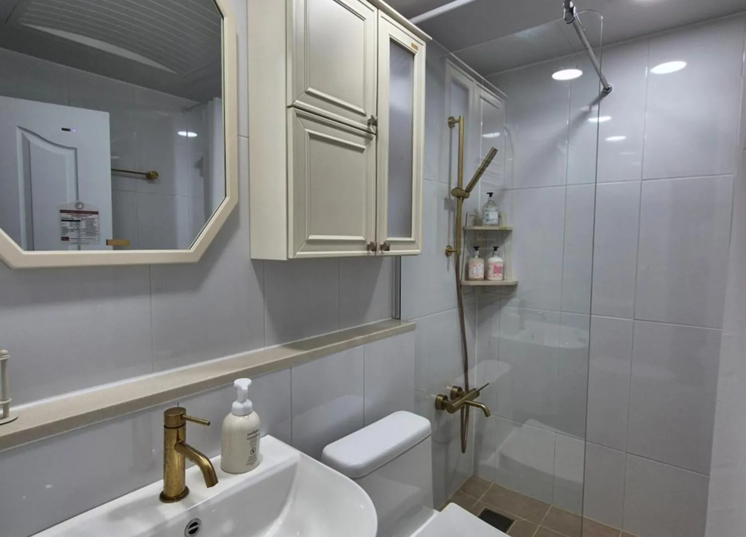Sophie House Foreigners Only Seoul Homestay